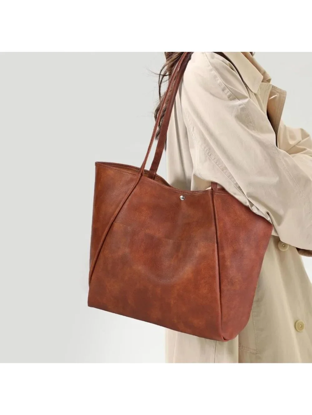 Spacious Vegan Leather Tote Bag for Women | Stylish Weekender Handbag & Purse